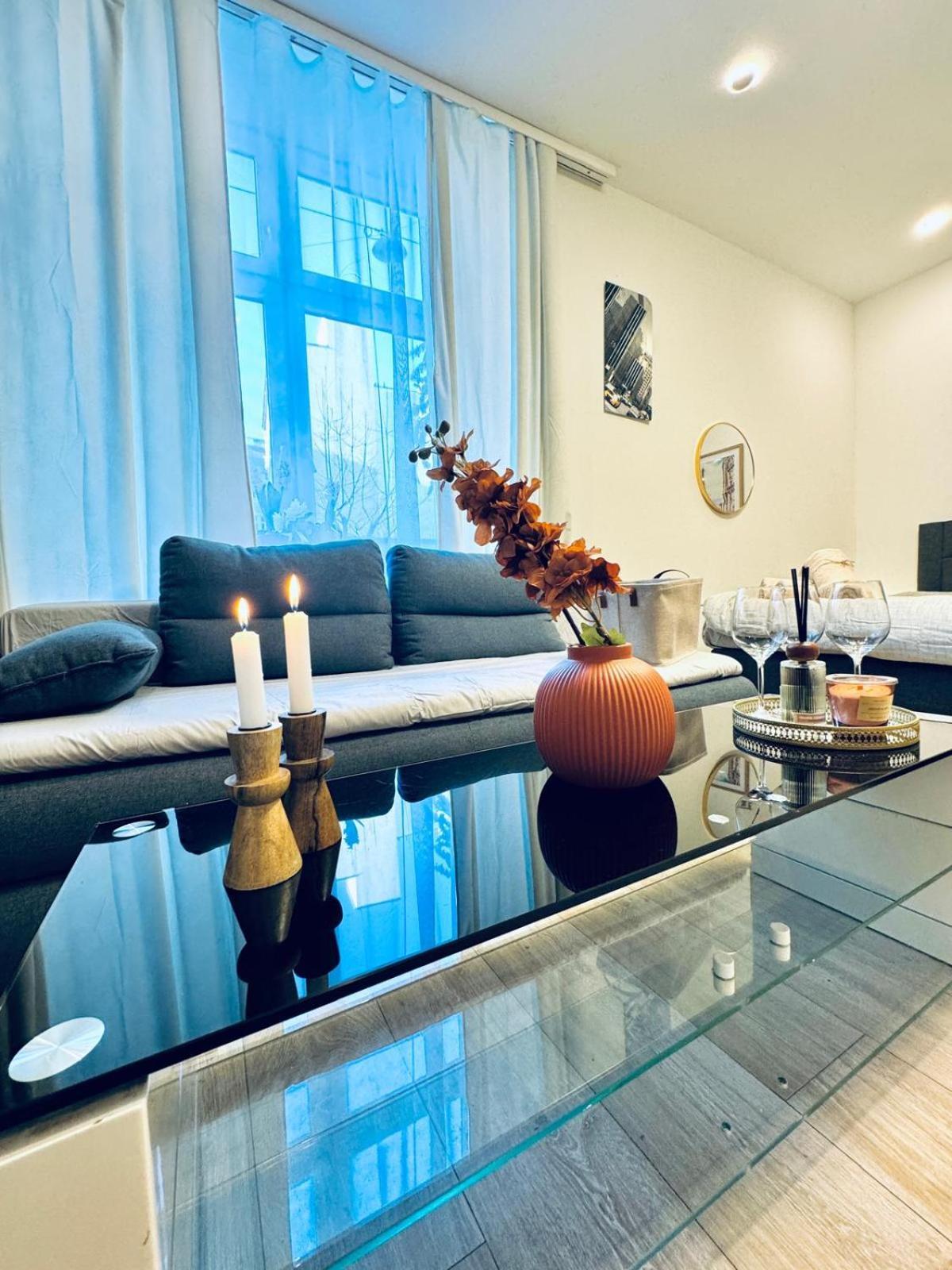 Central King Studio - 10 Mins Walk From Downtown Wien Exteriör bild